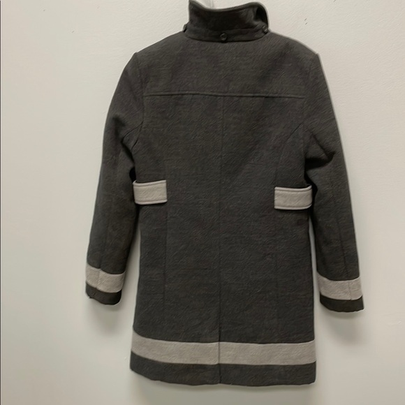 Tommy Hilfiger Military Style Jacket. Size XL. EUC - Picture 4 of 11